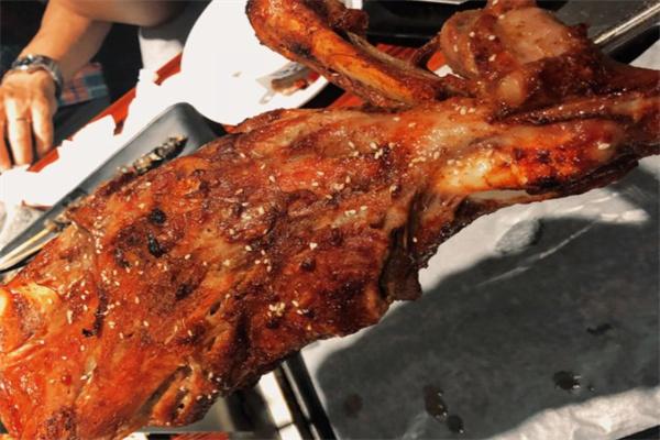 羊顶天烧烤烧烤